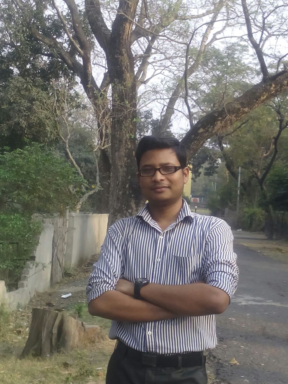 Dr Saikat Roy